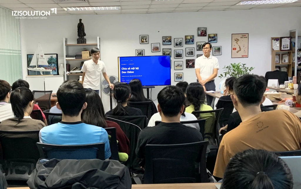 Buổi chia sẻ nội bộ về bảo mật thông tin khi sử dụng AI tại IZISolution